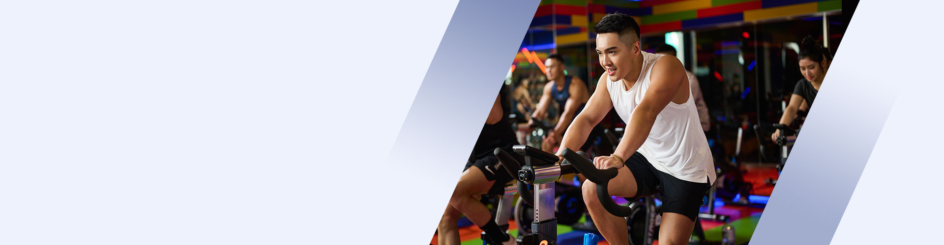 加入World Gym單月優惠方案， 你不只是流汗，而是在打造更好的自己