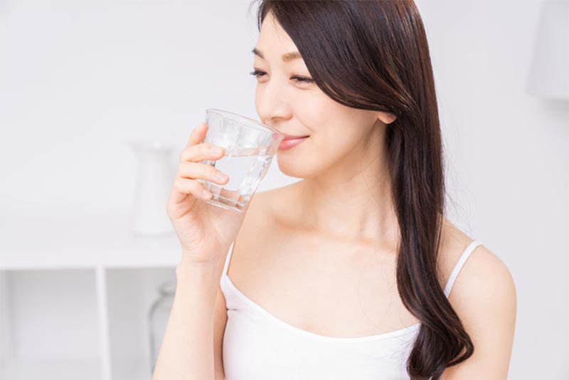 喝足夠的水