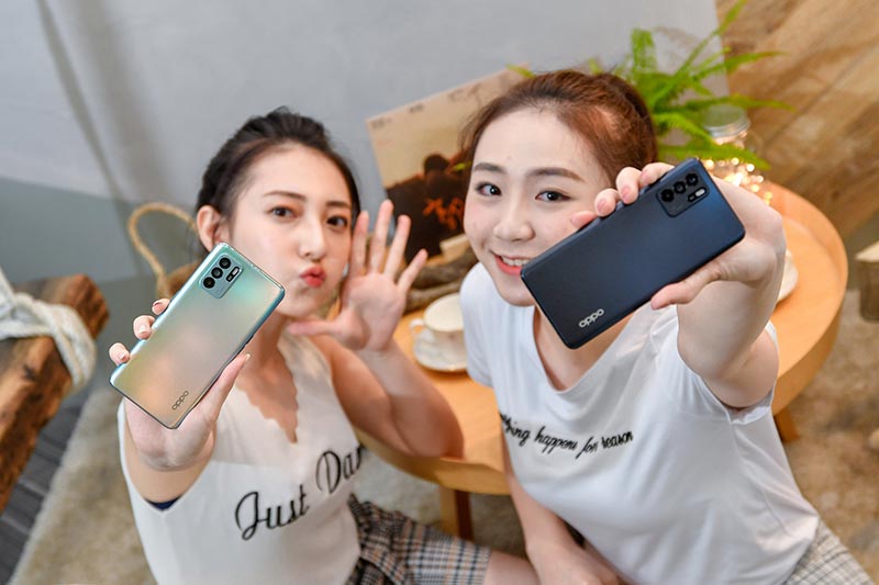 OPPO Reno6 Z